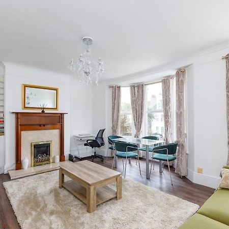 Charming 2 Bedroom Flat In Central Hove With Free Parking Luaran gambar