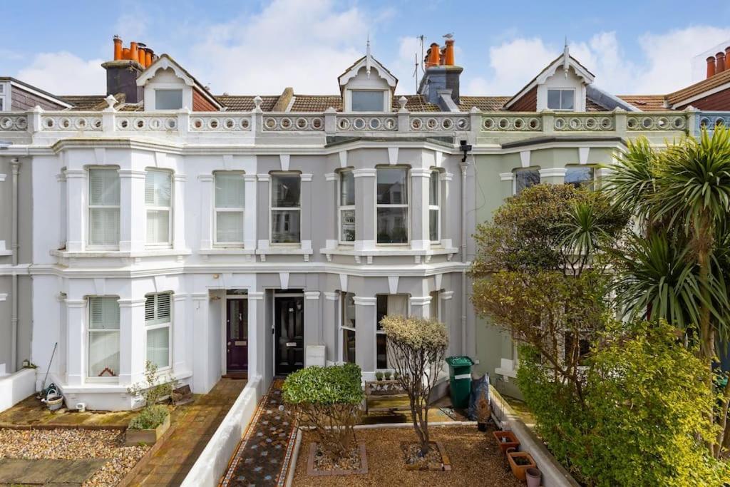 Charming 2 Bedroom Flat In Central Hove With Free Parking Luaran gambar