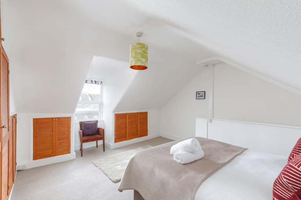 Charming 2 Bedroom Flat In Central Hove With Free Parking Luaran gambar