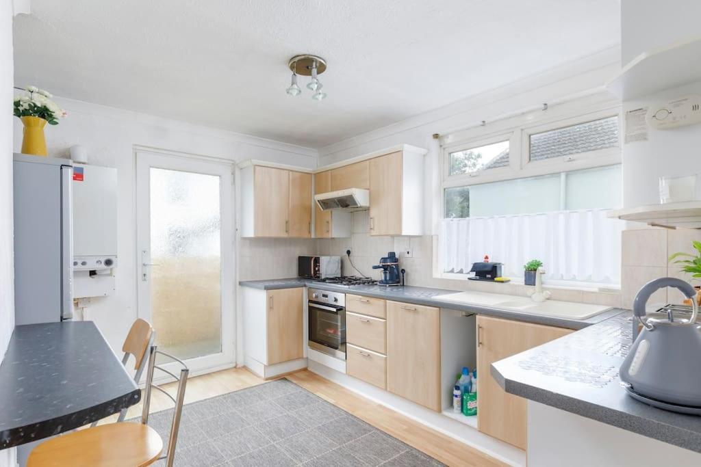Charming 2 Bedroom Flat In Central Hove With Free Parking Luaran gambar
